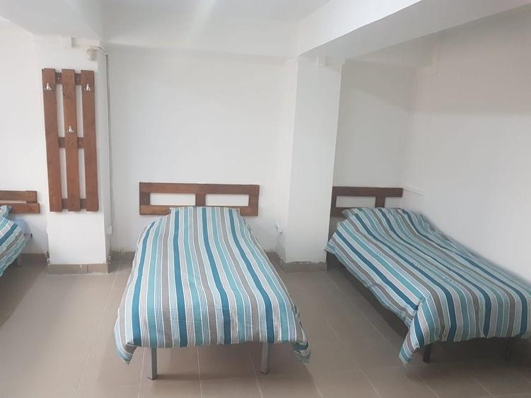 Casă cu 4 camere în Popoveni