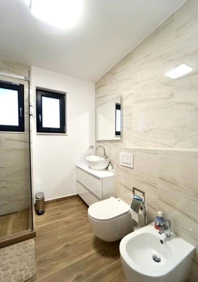 Apartament cu 2 camere decomandat, mobilat în Borhanci