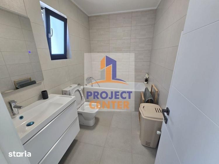 Casă cu 4 camere cu Teren 585 Mp în Bradu