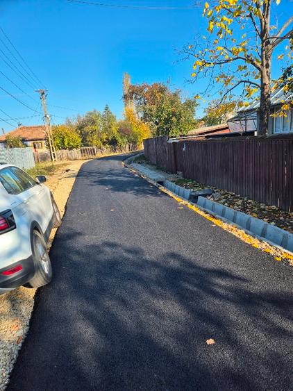Casă individuală cu 5 camere cu Teren 1100 Mp în Colceag