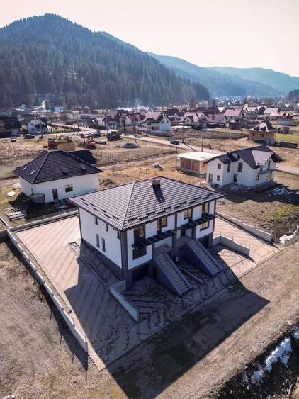 Casă cu 4 camere în Brodina