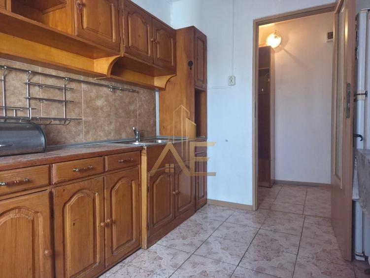 Apartament cu 2 camere semidecomandat în Sud