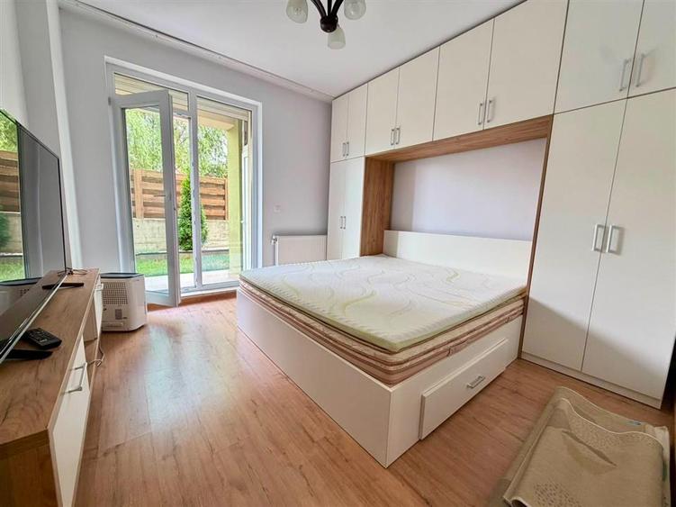 Apartament cu 2 camere decomandat în Rediu