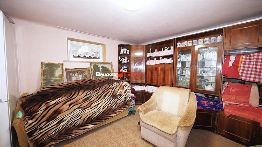 Casă cu 2 camere cu Teren 520 Mp în Central