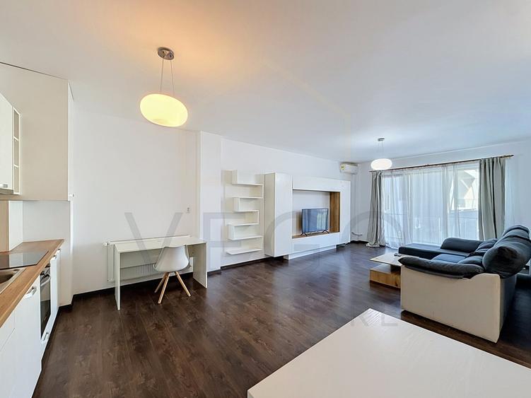 Apartament cu 2 camere semidecomandat, mobilat în Între Lacuri