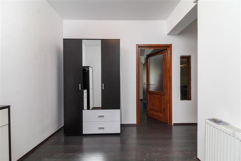 Apartament cu 2 camere decomandat, mobilat în Andrei Mureșanu