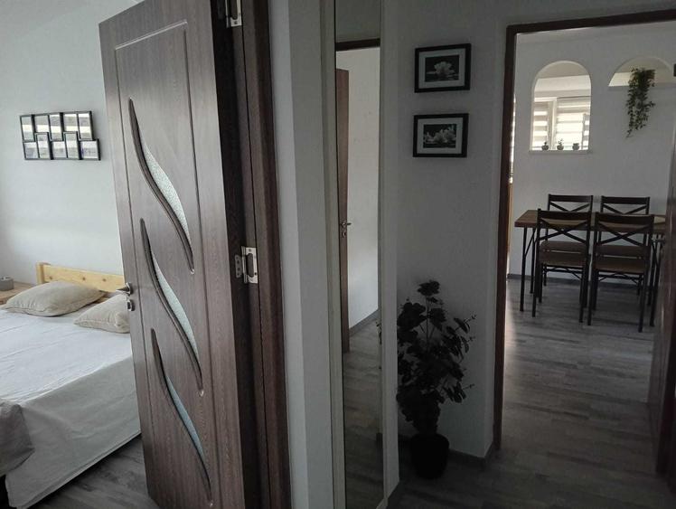 Apartament cu 2 camere semidecomandat în Exterior Vest