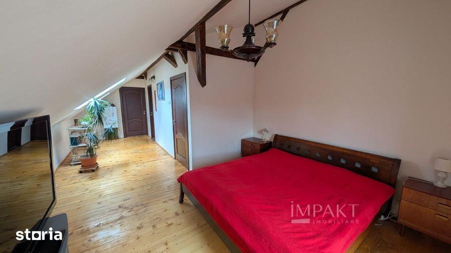 Casă cu 5 camere cu Teren 346 Mp în Central