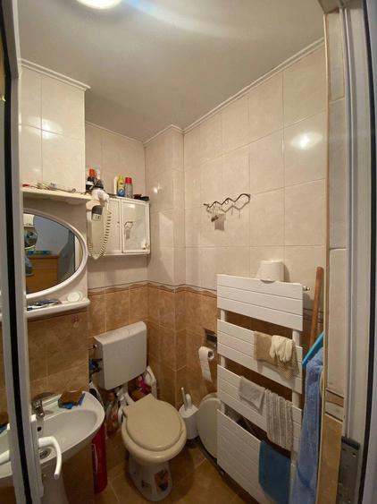 Apartament cu 2 camere semidecomandat în Micro 14