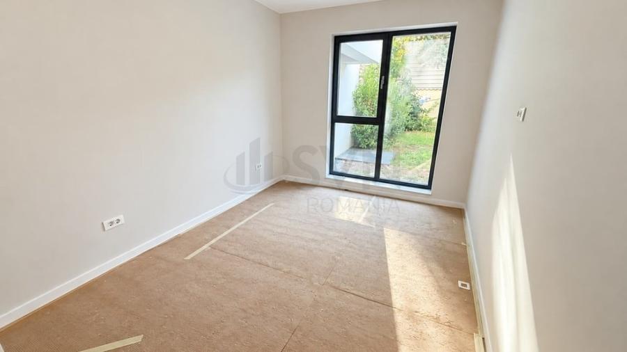 Apartament cu 3 camere decomandat în Băneasa