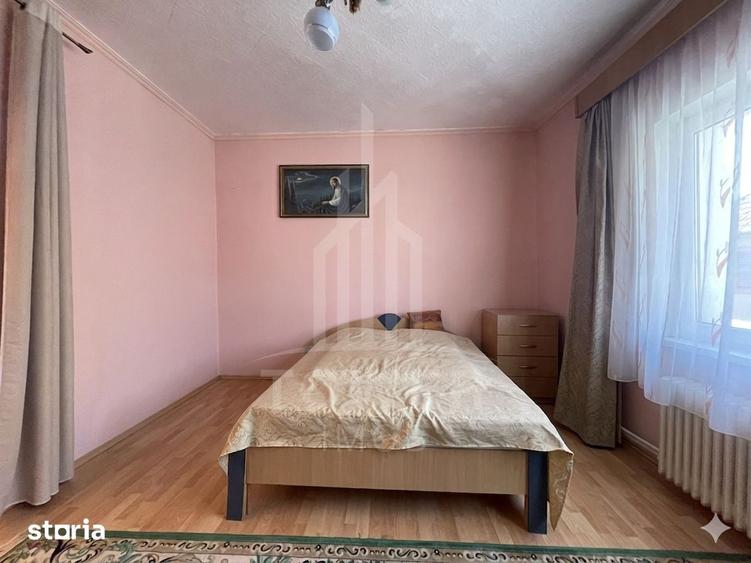 Casă cu 3 camere semidecomandat cu Teren 234 Mp în Lazaret