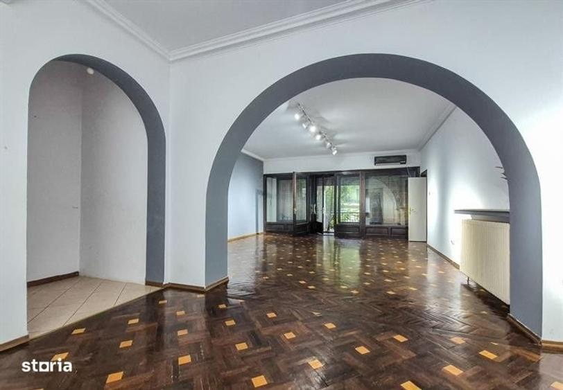 Spațiu comercial, de 170 mp, în Romană