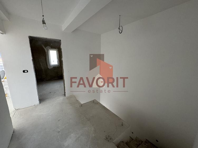 Duplex cu 5 camere cu Canalizare în Girocului