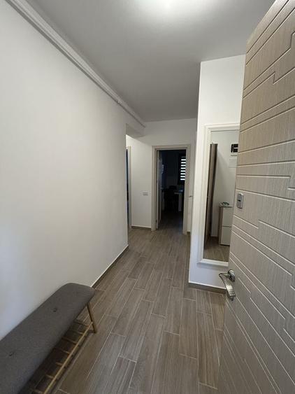 Proprietar ofer spre inchiriere Garsoniera spatioasa 43mp + balcon si loc de parcare in Brasov zona Coresi - 8