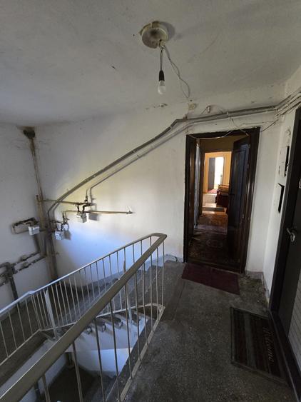 Apartament cu 2 camere semidecomandat în Nicolae Titulescu
