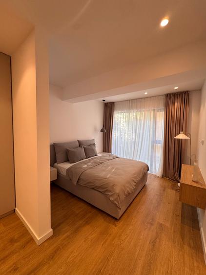 Apartament cu 4 camere decomandat în Iancu Nicolae