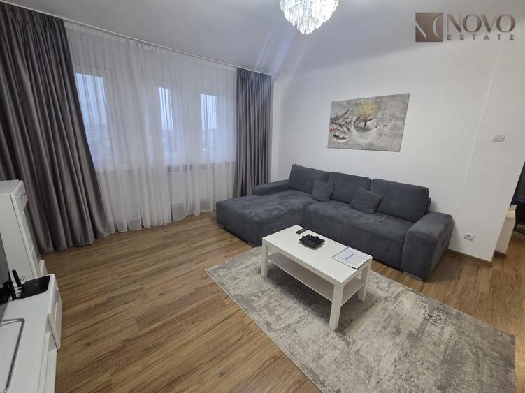 Apartament cu 3 camere decomandat, mobilat în Romană