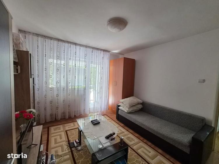 Apartament cu 3 camere decomandat în Nord