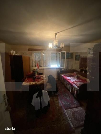 Casă cu 3 camere cu Teren 2100 Mp în Central