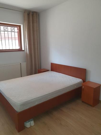 Apartament cu 2 camere decomandat în Dosu Bricii