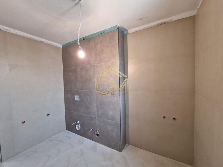 Duplex cu 4 camere cu Canalizare în Rășinari