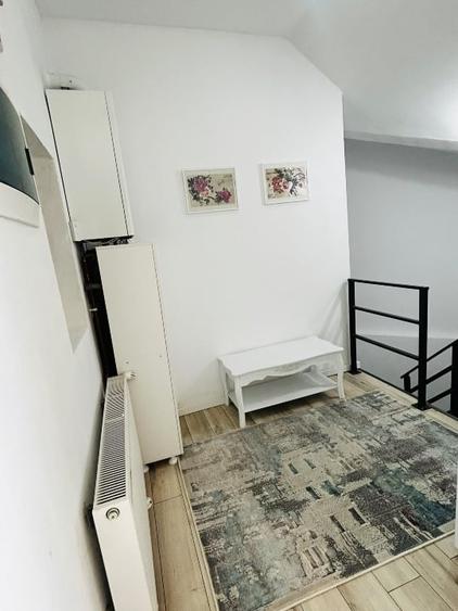 Apartament cu 4 camere decomandat, mobilat în Bălcescu