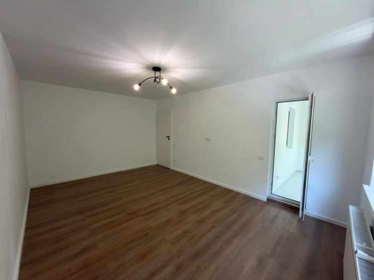 Apartament cu 2 camere decomandat în Decebal