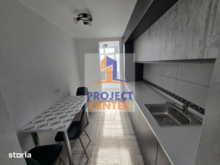 Apartament 3 camere, 2 balcoane, etajul 6, zona Ramada - 14