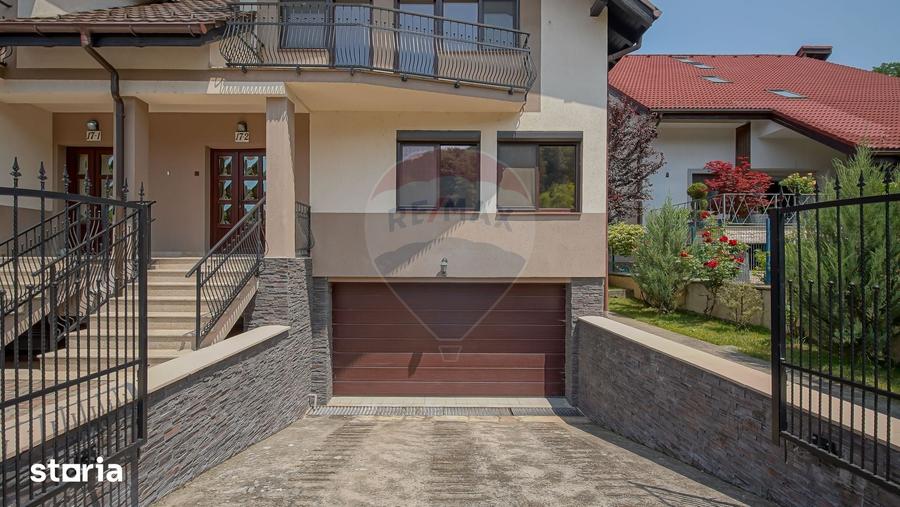 Casă cu 6 camere cu Teren 530 Mp în Dârste