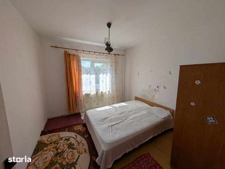 Apartament cu 2 camere decomandat în Buhuși
