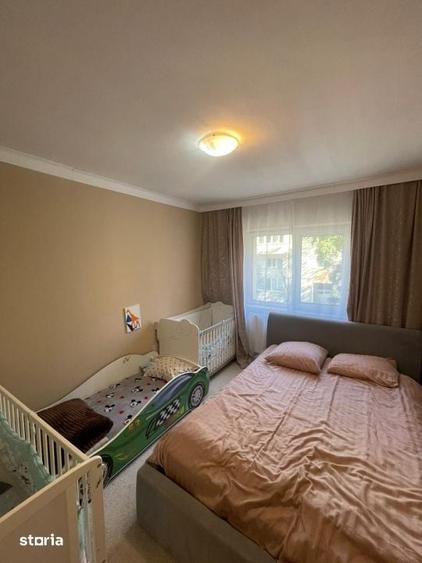 Apartament cu 3 camere în Traian