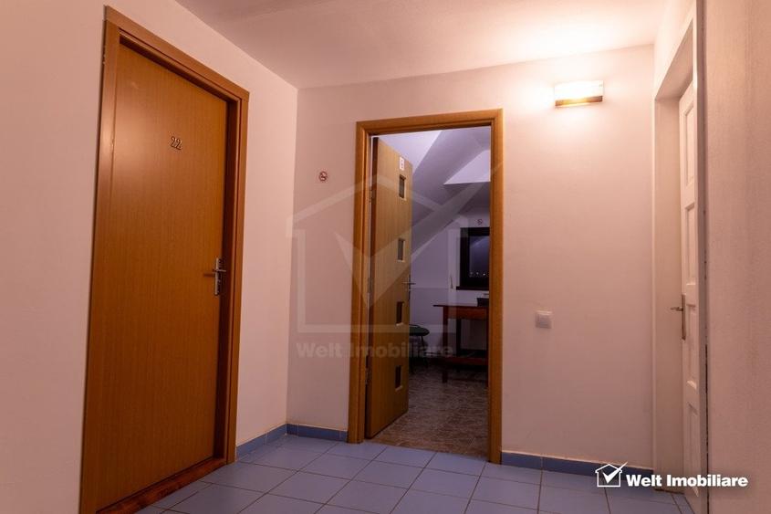 Casă individuală cu 15 camere cu Canalizare în Zorilor
