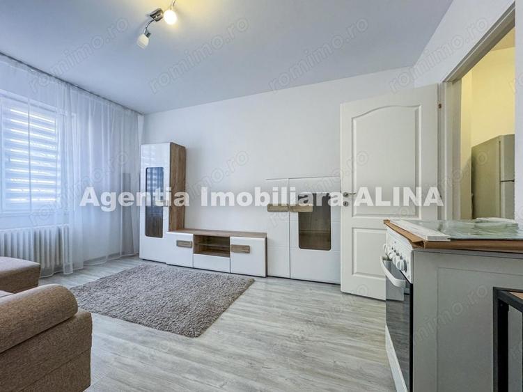 Garsonieră decomandată în Progresul