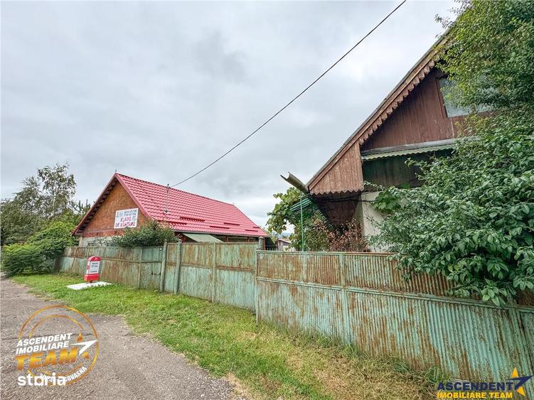 Casă cu 4 camere cu Teren 1660 Mp în Brețcu