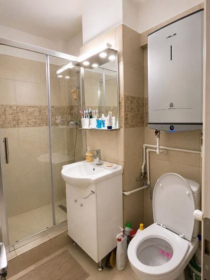 Apartament cu 2 camere decomandat în Complex Studențesc