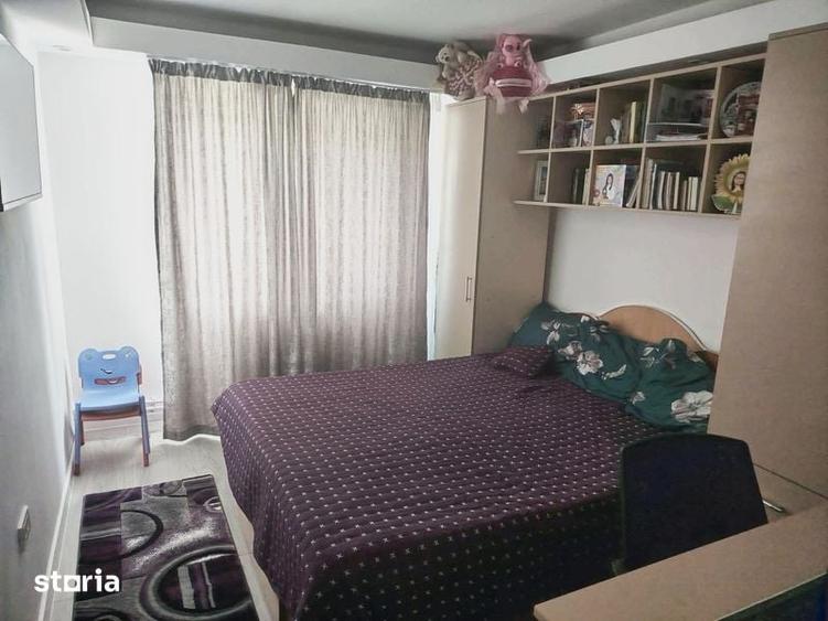 Apartament cu 3 camere în Buzaului