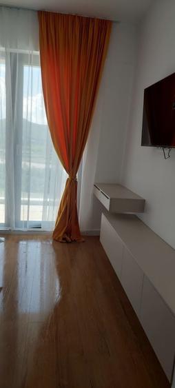 Apartament cu 2 camere decomandat în Florești