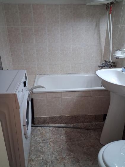 Garsonieră decomandată în Exterior Vest