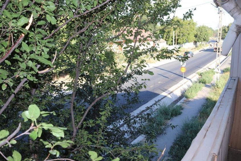 Casă cu 5 camere cu Canalizare în Foltești