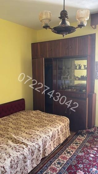 Apartament cu 3 camere decomandat, mobilat în Central
