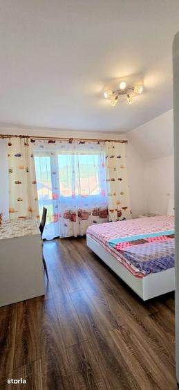 Casă cu 3 camere cu Teren 337 Mp în Central