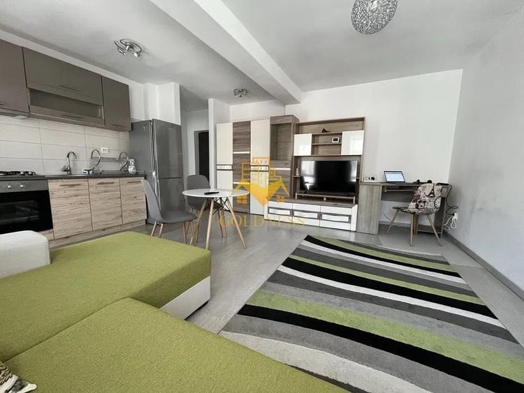 Apartament cu 2 camere semidecomandat, mobilat în Gheorgheni