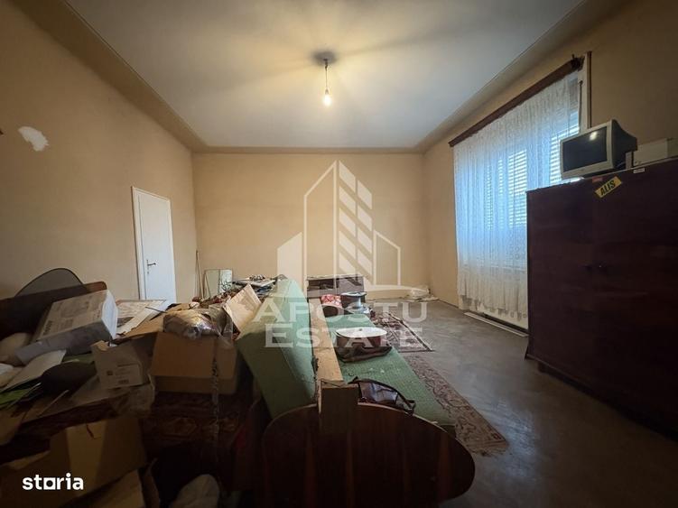 Apartament cu 4 camere decomandat în Iosefin