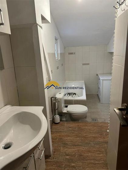 Apartament cu 2 camere decomandat în Romană