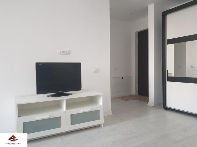 Apartament cu 2 camere semidecomandat în Politehnica