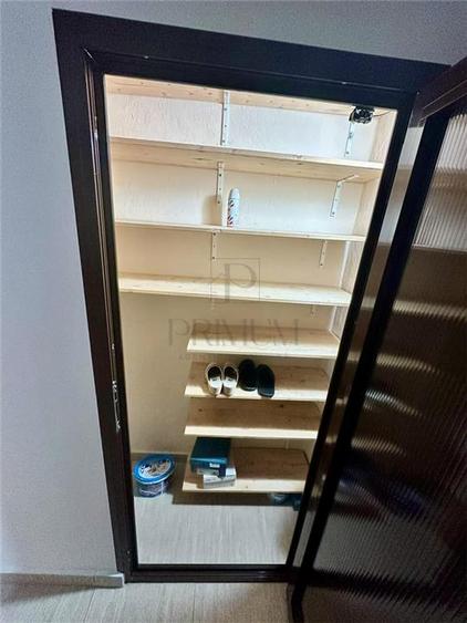 Apartament cu 3 camere decomandat, mobilat în Lipovei