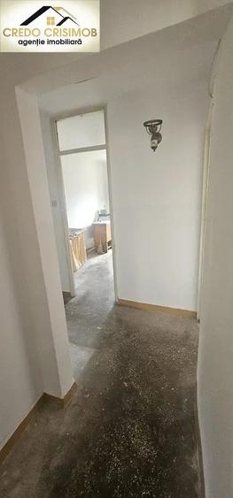 Apartament cu 3 camere decomandat în Luncă