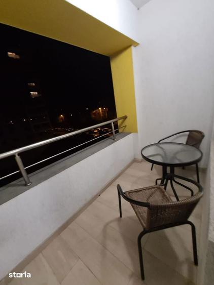 Apartament cu 2 camere în Podu Roș