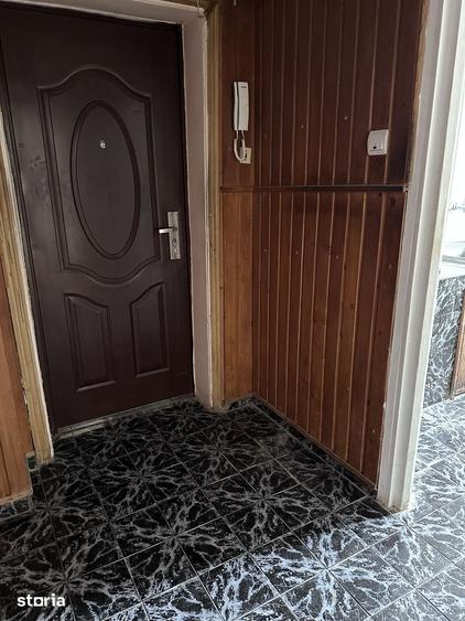 Apartament cu 2 camere decomandat în Soarelui