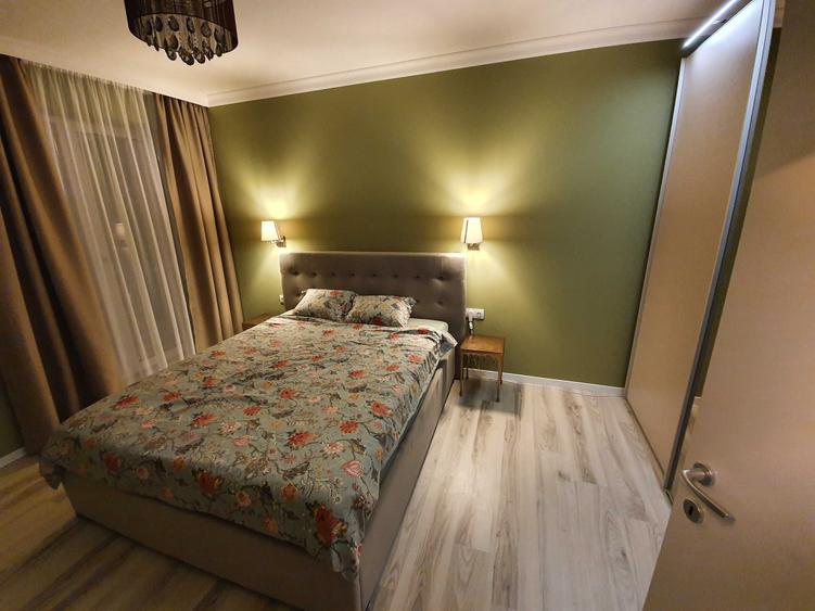 Apartament cu 3 camere decomandat în Dumbrăvița